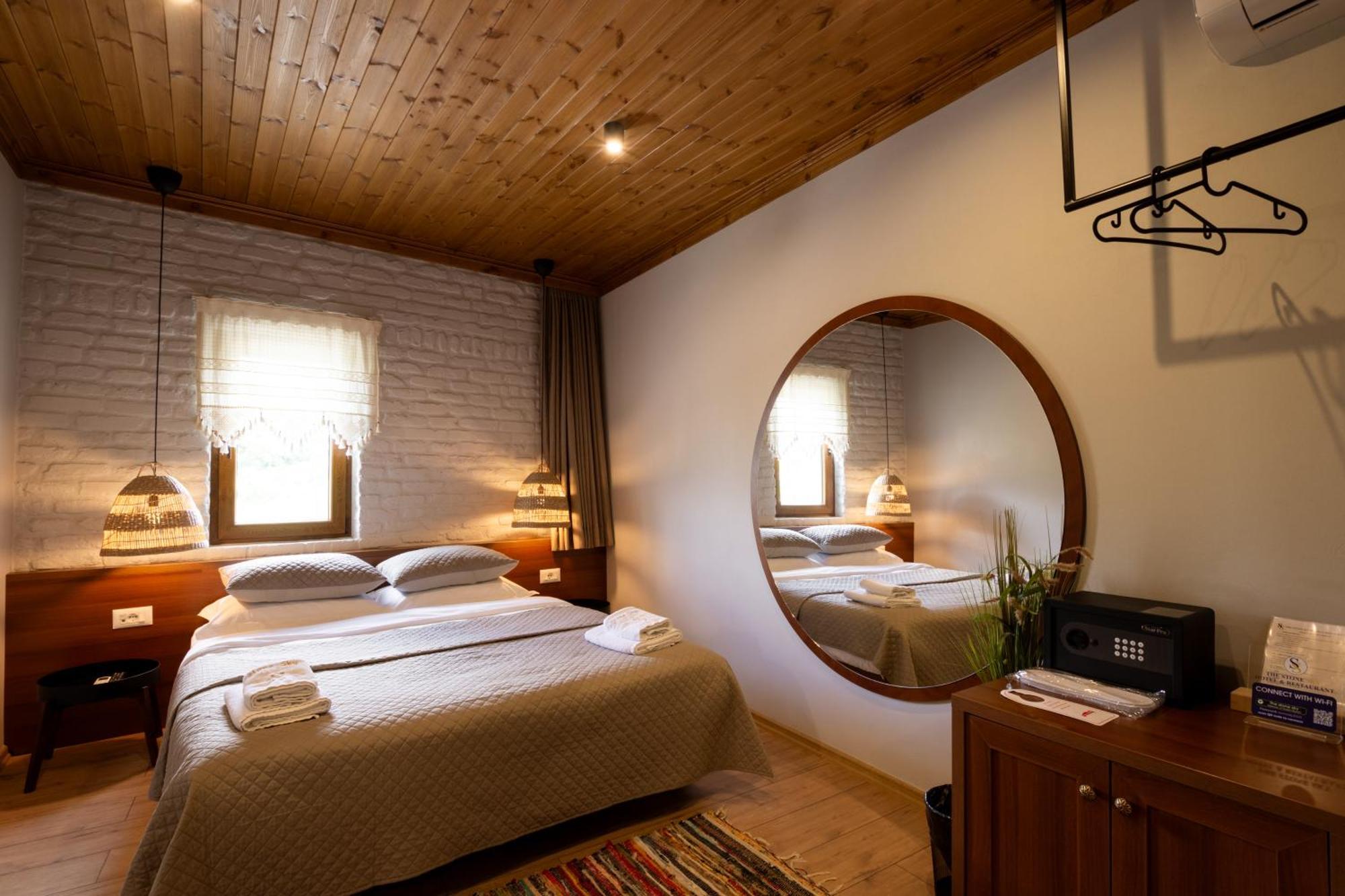 The Stone Sky Hotel Gjirokastra Zewnętrze zdjęcie